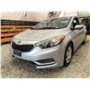 Image 2 : PARKSVILLE - 2016 KIA FORTE GRAY 250545 KMS - 448422-2