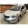 Image 3 : PARKSVILLE - 2016 KIA FORTE GRAY 250545 KMS - 448422-2