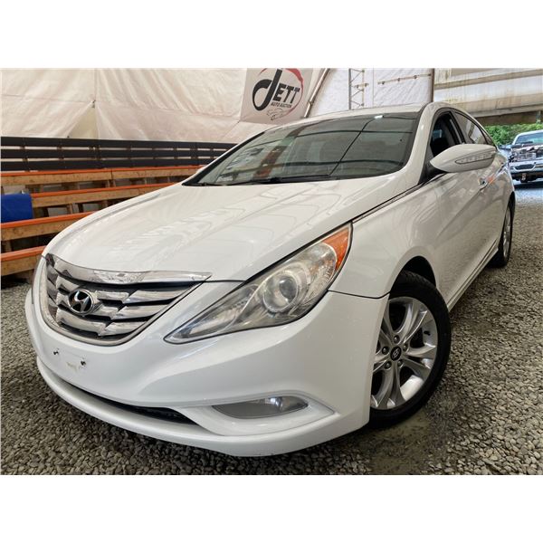 PARKSVILLE - 2011 HYUNDAI SONATA WHITE 247054 KMS - 138983