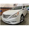 Image 1 : PARKSVILLE - 2011 HYUNDAI SONATA WHITE 247054 KMS - 138983