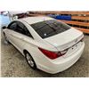 Image 22 : PARKSVILLE - 2011 HYUNDAI SONATA WHITE 247054 KMS - 138983