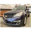 Image 2 : PARKSVILLE - 2013 CHEVROLET TRAVERSE BLUE 243023 KMS - 125634-1