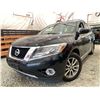 Image 1 : PARKSVILLE - 2015 NISSAN PATHFINDER BLACK 197243 KMS - 659130-2