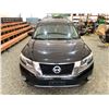 Image 7 : PARKSVILLE - 2015 NISSAN PATHFINDER BLACK 197243 KMS - 659130-2