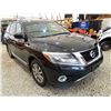Image 9 : PARKSVILLE - 2015 NISSAN PATHFINDER BLACK 197243 KMS - 659130-2