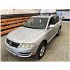 Image 4 : PARKSVILLE - 2005 VOLKSWAGEN TOUAREG GREY 332137 KMS - 016931-3