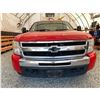 Image 5 : PARKSVILLE - 2010 CHEVROLET SILVERADO RED 258090 KMS - 189206-3