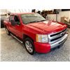 Image 9 : PARKSVILLE - 2010 CHEVROLET SILVERADO RED 258090 KMS - 189206-3