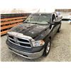 Image 4 : PARKSVILLE - 2012 DODGE RAM BLACK 256998 KMS - 296132-3