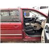 Image 36 : PARKSVILLE - 2017 DODGE GRAND CARAVAN RED 193051 KMS - 775683-3