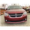 Image 5 : PARKSVILLE - 2017 DODGE GRAND CARAVAN RED 193051 KMS - 775683-3