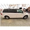 Image 11 : PARKSVILLE - 2009 VOLKSWAGEN ROUTAN WHITE 228826 KMS - 579354-2