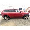 Image 11 : PARKSVILLE - 2013 JEEP GRAND CHEROKEE RED 252349 KMS - 576002-3