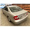 Image 22 : PARKSVILLE - 2002 TOYOTA CAMRY GREY 284071 KMS - 020937-2