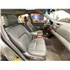 Image 39 : PARKSVILLE - 2002 TOYOTA CAMRY GREY 284071 KMS - 020937-2