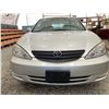 Image 5 : PARKSVILLE - 2002 TOYOTA CAMRY GREY 284071 KMS - 020937-2