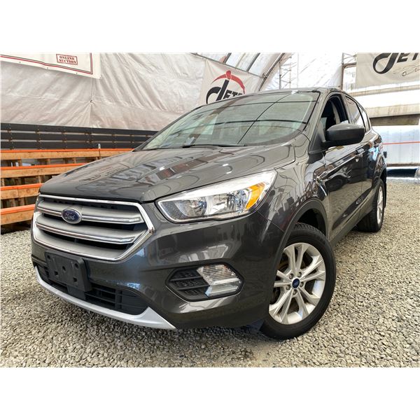 PARKSVILLE - 2019 FORD ESCAPE GREY 193835 KMS - C41497-1