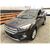 Image 3 : PARKSVILLE - 2019 FORD ESCAPE GREY 193835 KMS - C41497-1