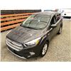 Image 4 : PARKSVILLE - 2019 FORD ESCAPE GREY 193835 KMS - C41497-1
