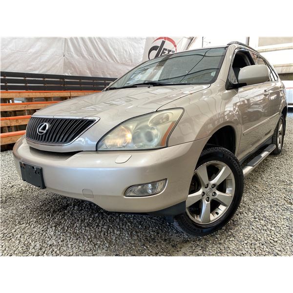 PARKSVILLE - 2004 LEXUS RX BROWN 279797 KMS - 003325-3