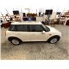 Image 13 : PARKSVILLE - 2015 MINI HARDTOP WHITE 104908 KMS - 830370-3