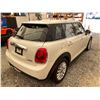 Image 15 : PARKSVILLE - 2015 MINI HARDTOP WHITE 104908 KMS - 830370-3