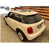 Image 22 : PARKSVILLE - 2015 MINI HARDTOP WHITE 104908 KMS - 830370-3