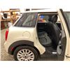 Image 40 : PARKSVILLE - 2015 MINI HARDTOP WHITE 104908 KMS - 830370-3
