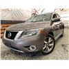 Image 1 : PARKSVILLE - 2013 NISSAN PATHFINDER GREY 220596 KMS - 680940-1