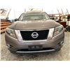 Image 5 : PARKSVILLE - 2013 NISSAN PATHFINDER GREY 220596 KMS - 680940-1