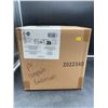 Image 2 : Amazon Basics PU Composite Basketball 2-Pack
