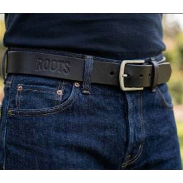 Roots Leather Belt Size Medium 32-34