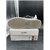 Image 4 : ALDO Men's Black Leather Sneaker Size 11