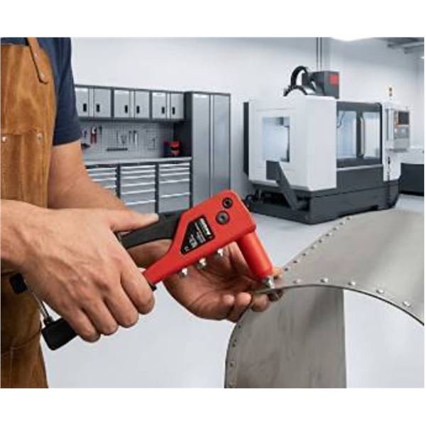Arrow RH200S Rivet Tool with 4 Nosepieces