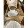 Image 5 : HOMEBASE Ceramic Planters With Stands 3-Pack