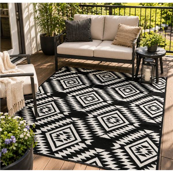 Sonoma Rug 5 ft x 8 ft Black and White