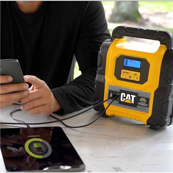 CAT 2500A Lithium Jump-Starter