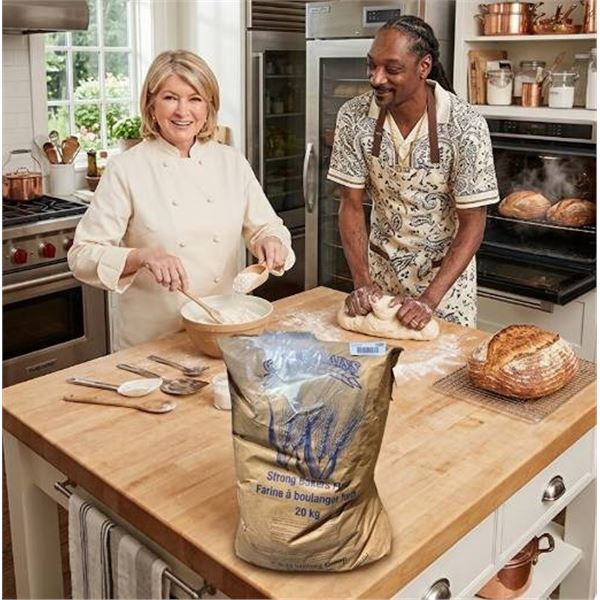 P & H Milling Strong Bakers Flour 20kg Bag