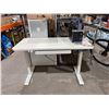Image 2 : White Electric Adjustable Desk, 24" x 48"