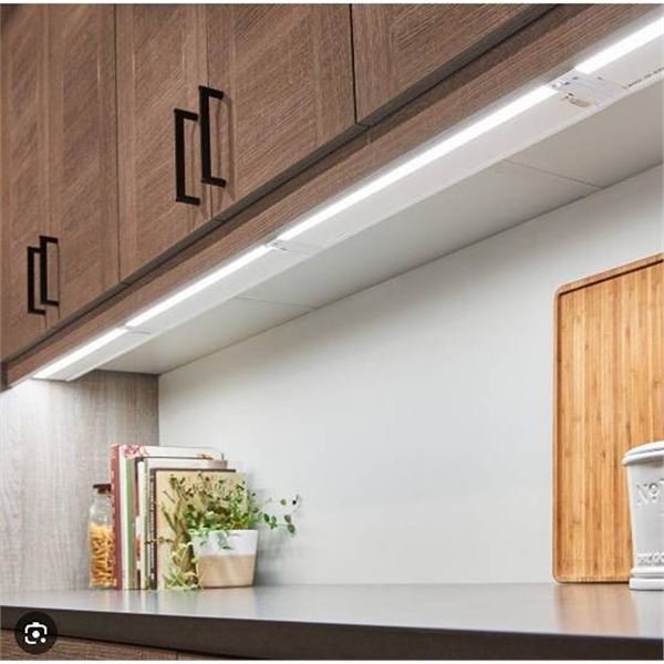 One 24 in. LED Under Cabinet Light Fixture