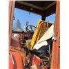 Image 5 : International 706 Diesel Tractor with 7'4" Loader Blade, Running