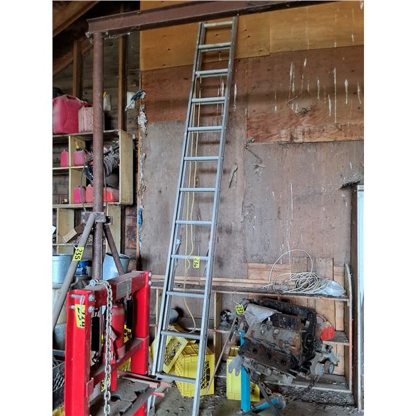 24ft Aluminum Extension Ladder
