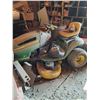 Image 1 : John Deere 125 Riding Lawn Mower with Extra Deck