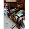 Image 3 : John Deere 125 Riding Lawn Mower with Extra Deck