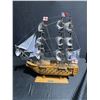 Image 1 : Wooden Model Ship HMS Victory With Stand