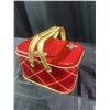 Image 4 : Red Plaid Metal Lunchbox Tin With Dual Handles