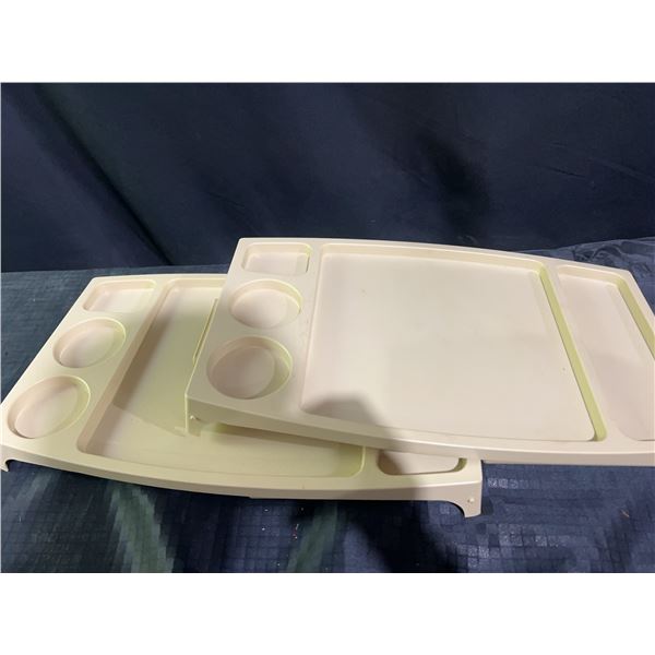 Integrated Plastics Folding Lap Trays