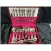 Image 1 : 1847 Rogers Bros. Heritage Silverplate Flatware Set in Box