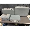 Image 1 : Birkdale Grey Luggage Set of 4 Pieces