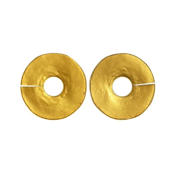 Ancient, Indus Valley Civilization, (c. 2500-1900 BC), Gold Ornament-Diskette Shaped with 